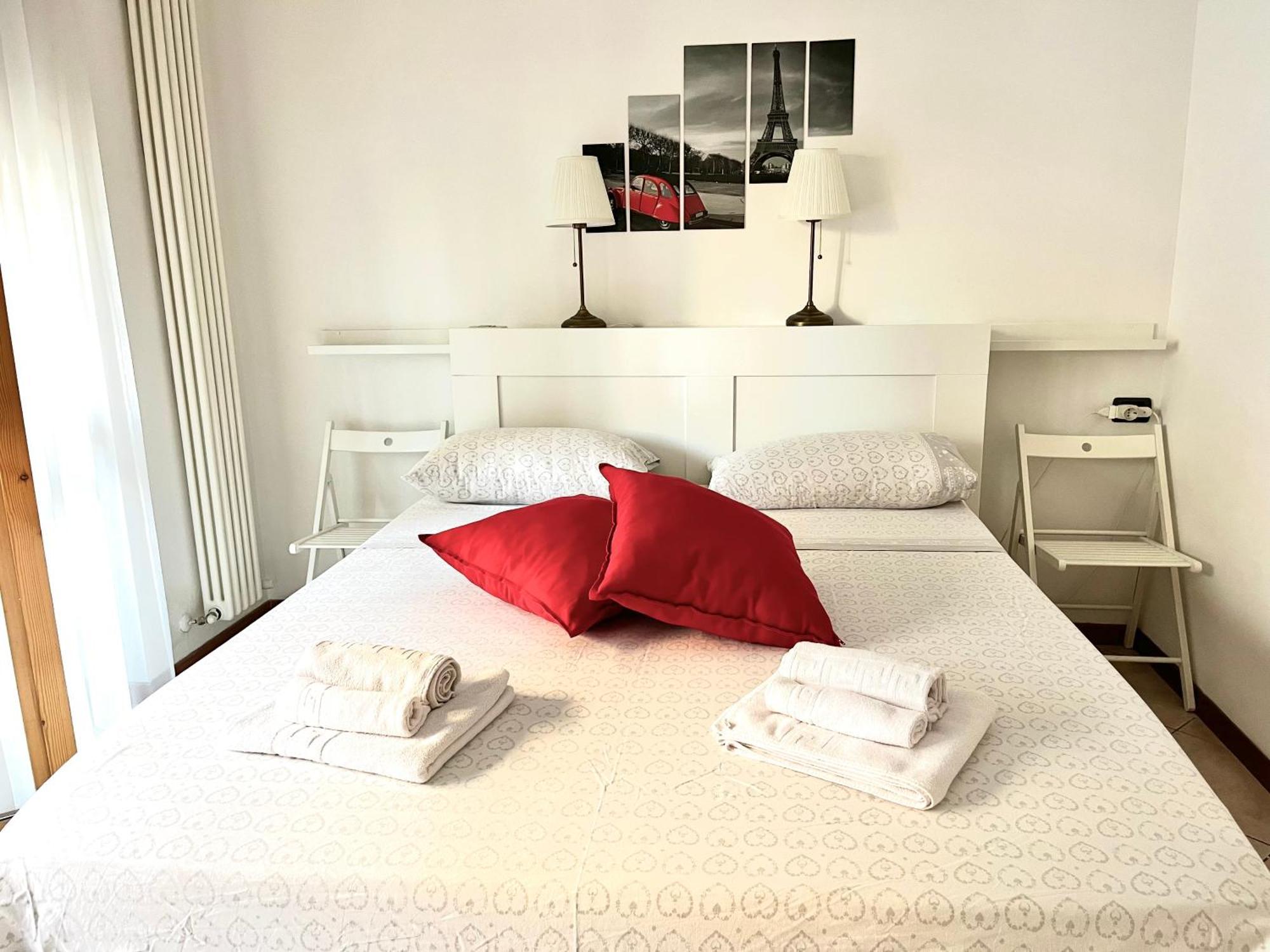 Maison Paradiso Hygge House Lägenhet Bologna Exteriör bild